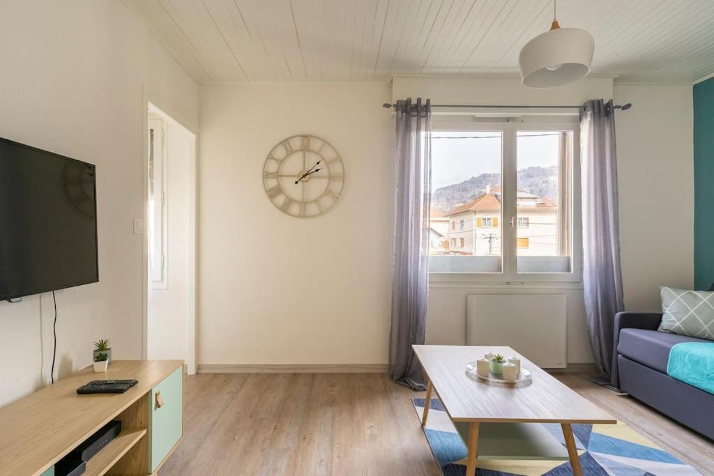 Studio Cosy Proche Du Centre + Parking Gratuit Cluses Ngoại thất bức ảnh